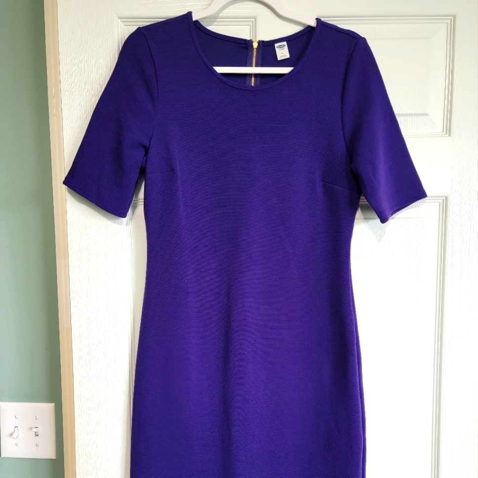 Old Navy Purple Dress With Gold Zipper Detail